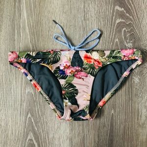 Like New: Jolyn Bali Bottom - Samoa Nude S